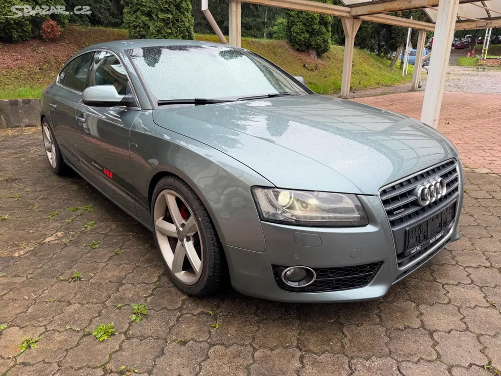 Audi A5 2,0 TFSi 155 kW Quattro MANUÁL - fotka 2