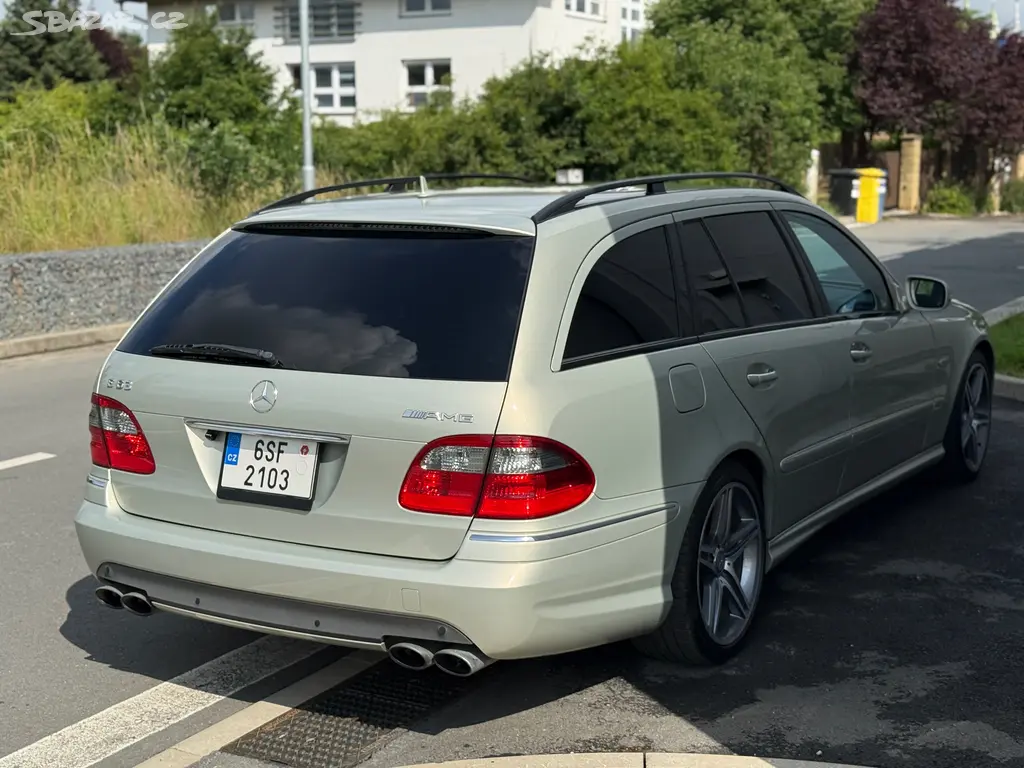 Mercedes-Benz Třídy E, E63 AMG, 6.3 V8, 378 kw, DPH - fotka 4