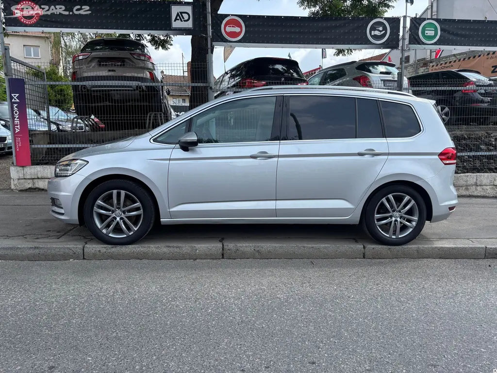 Volkswagen Touran, 2.0TDi/2017/7MÍST.MAN6.110KW-Z - fotka 2
