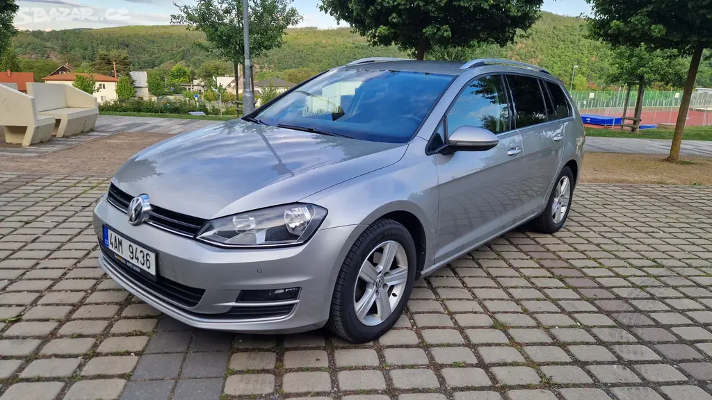 VW GOLF VII VARIANT 1,6TDI DSG HIGHLINE-PŮVOD ČR - fotka 2