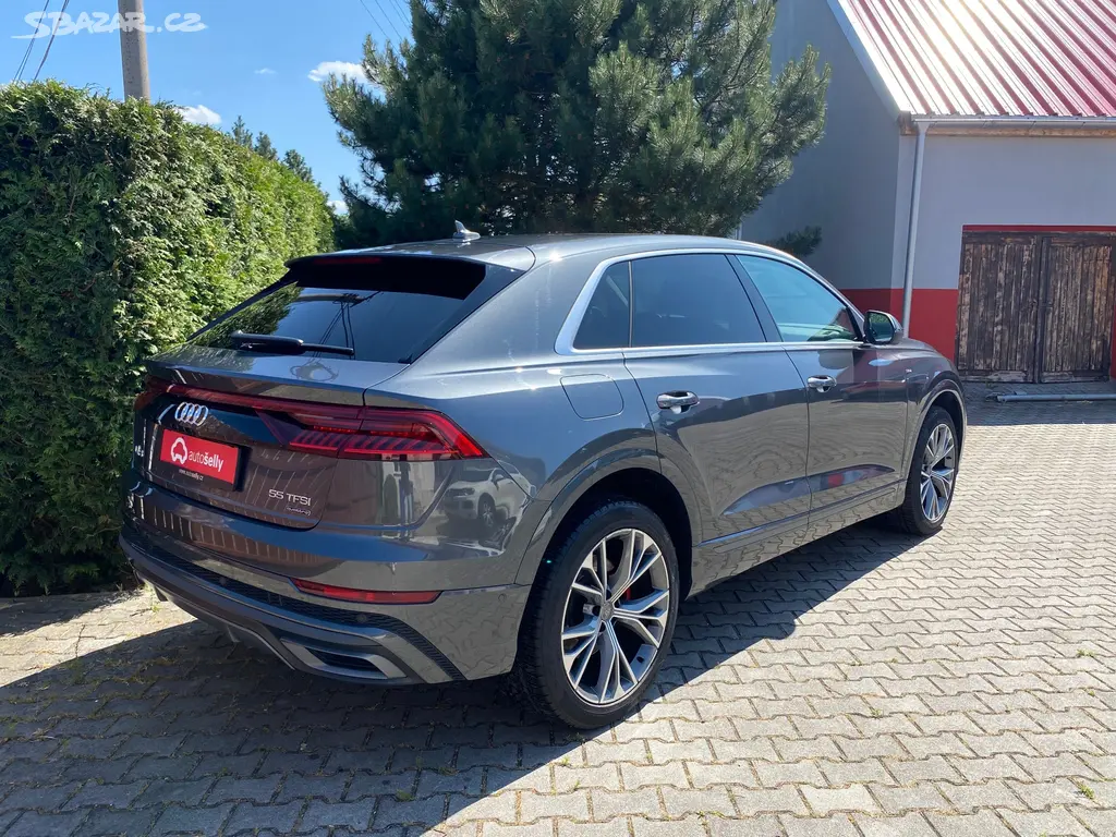 Audi Q8 3,0 55TFSi quattro Sport | Panorama | 2019 - fotka 5