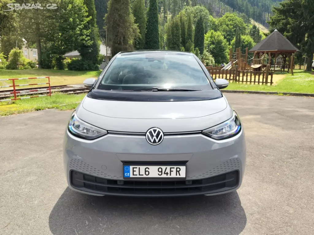 VW ID.3 PRO (58 kWh) - 107kW - odp. DPH - fotka 2