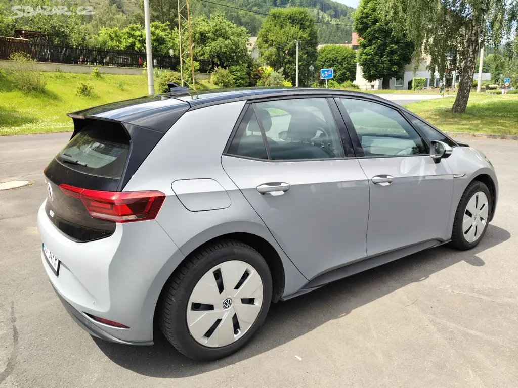 VW ID.3 PRO (58 kWh) - 107kW - odp. DPH - fotka 5