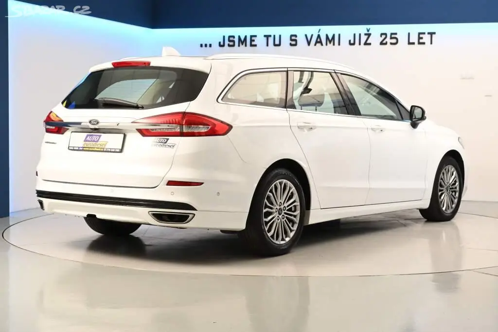 Ford Mondeo, 2.0 LED SONY 140 KW Tažné 8AT - fotka 5
