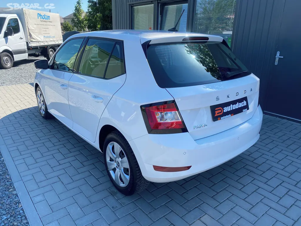 Škoda Fabia, 1.0 MPI - 1xMAJ. - LED - PDC - fotka 3