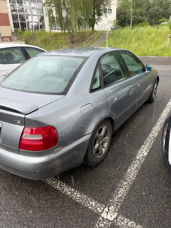 Audi a4 b5 1.6 74kw 1997
