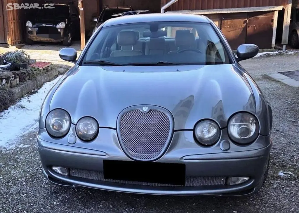 Jaguar S-Type R SUPERCHARGED 290 kw - fotka 2