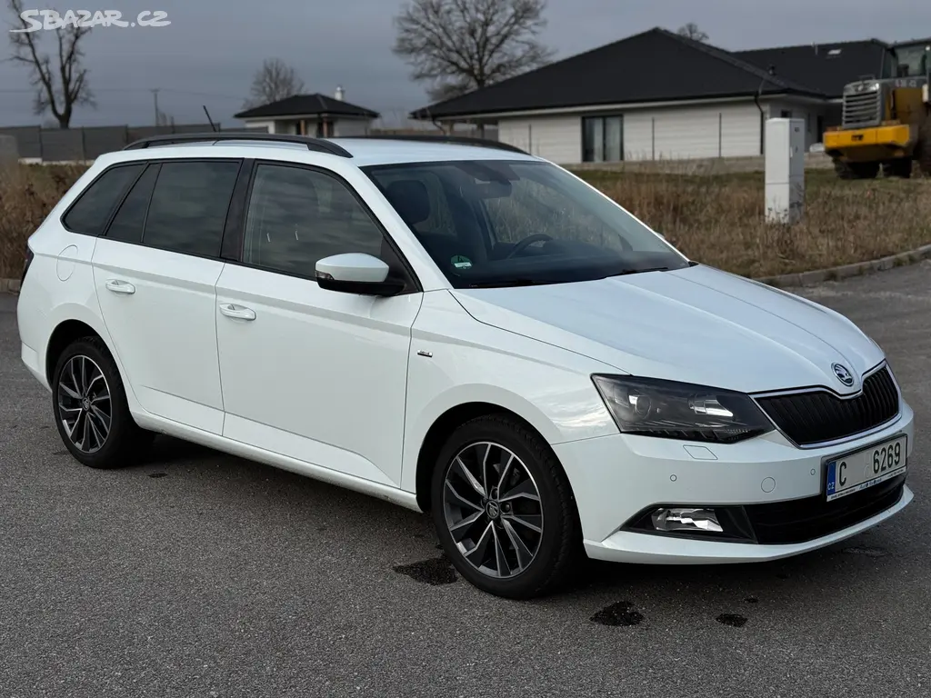 Škoda Fabia 1.2 TSI Drive - fotka 6