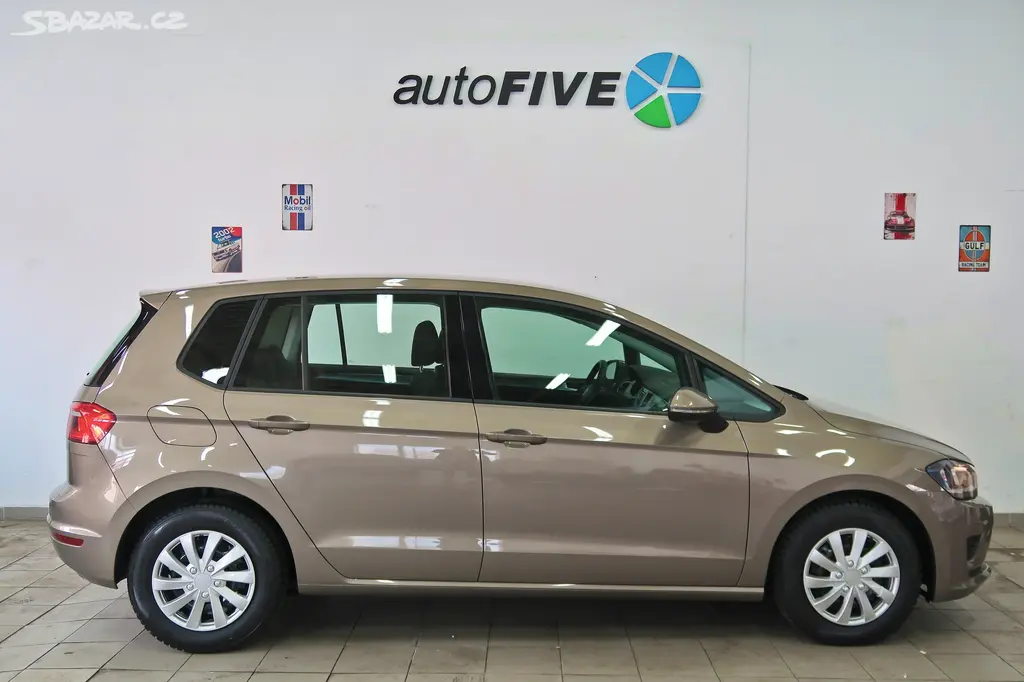 Volkswagen Golf Sportsvan, 1.2TSI 81kW,VÝHŘEV,SENZORY,ZÁR - fotka 2