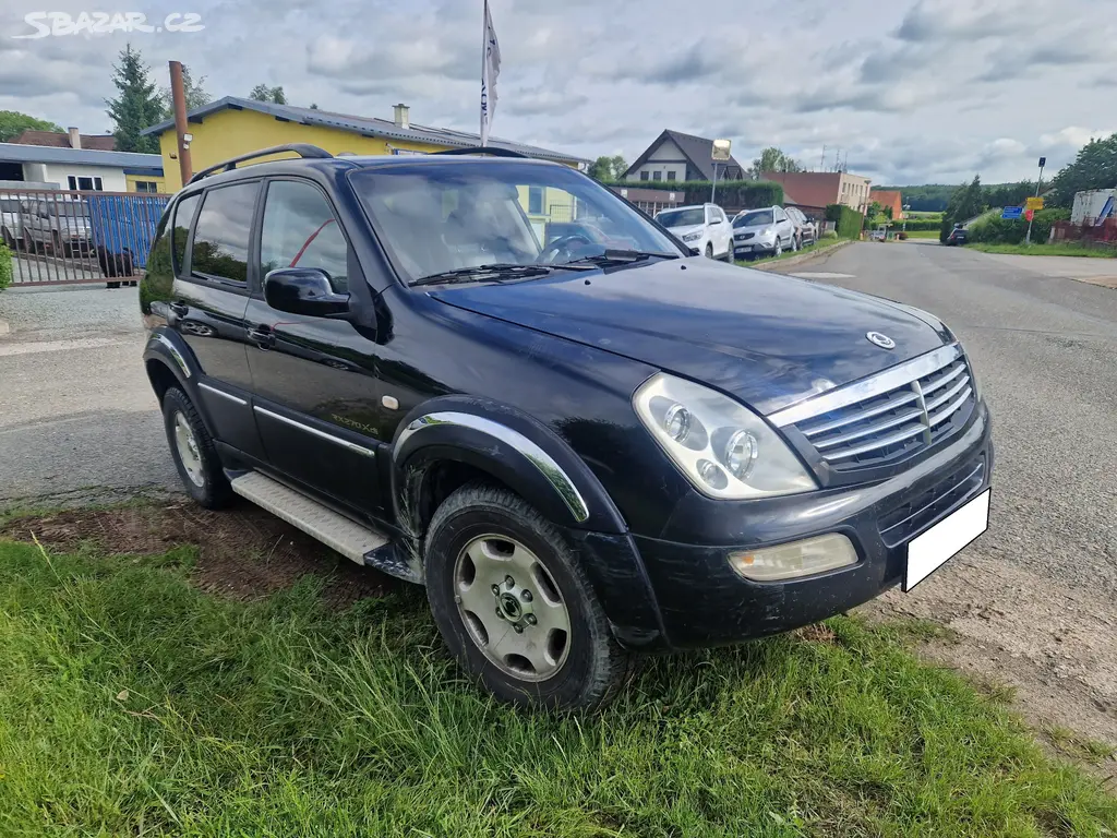 SsangYong Rexton I 2.7 XDi - 4x4 ZÁVĚS 3500kg