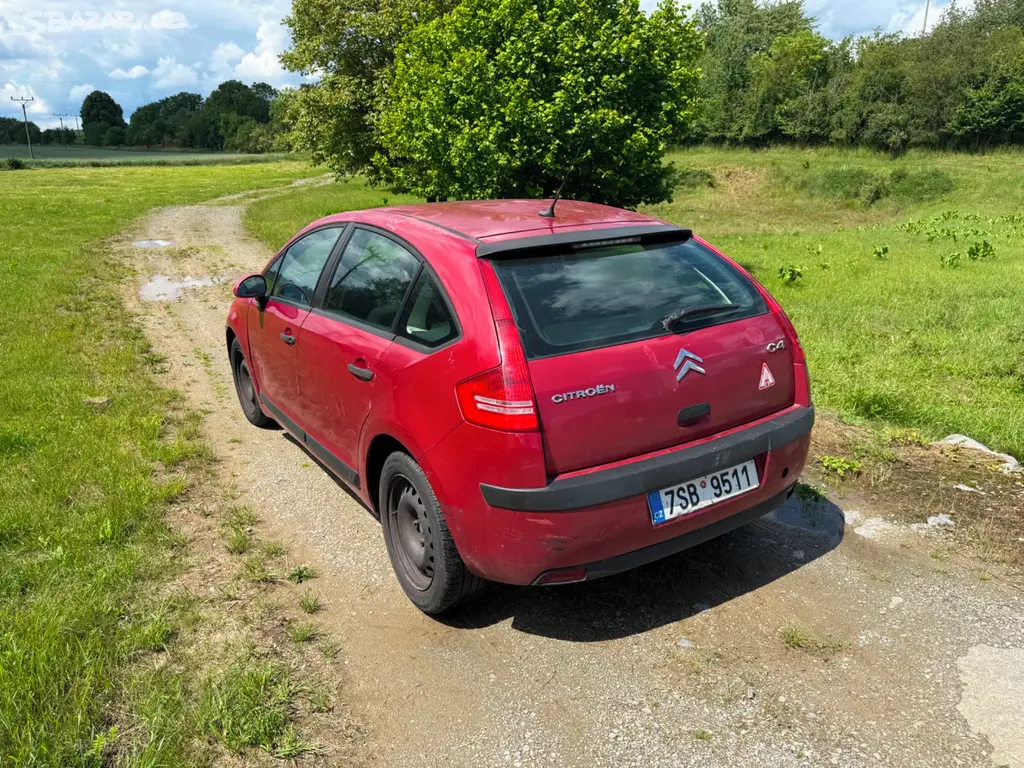 Citroën C4 1.4i 16V (65 kW) - fotka 6