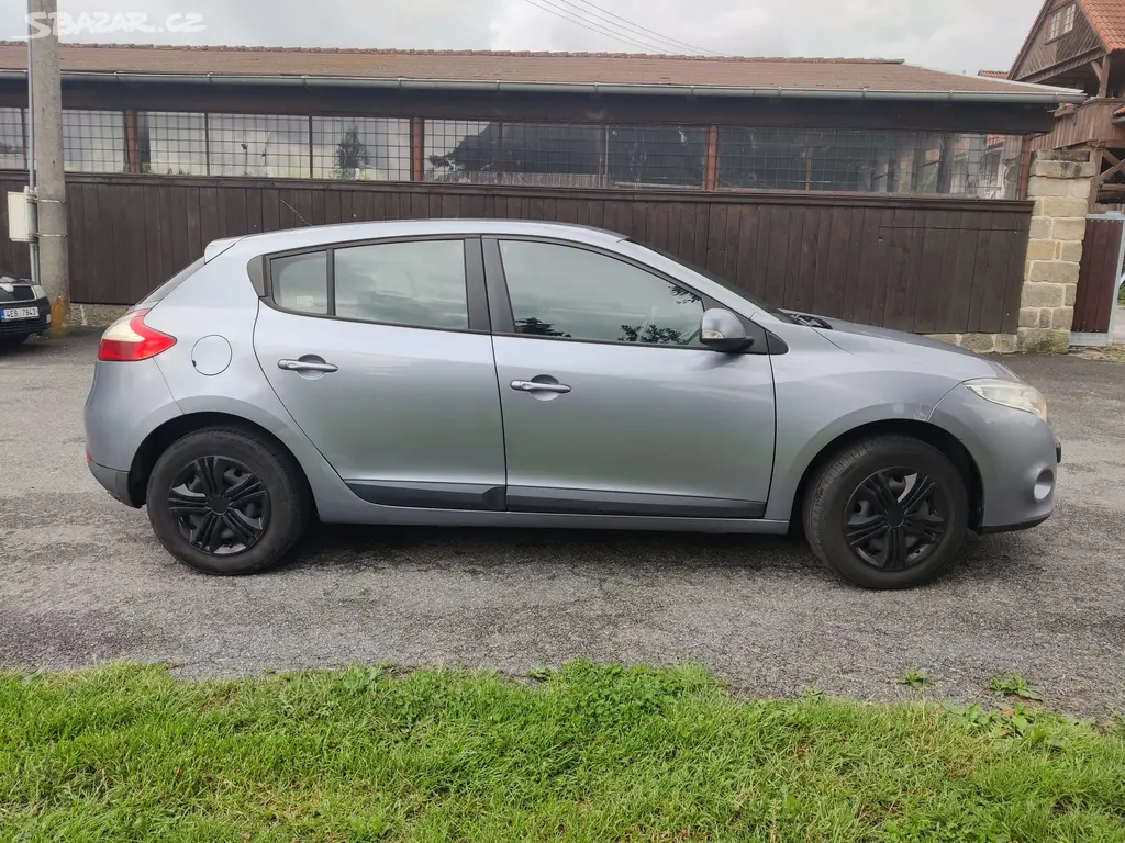 Renault Megane 1.6 16v lpg - fotka 4