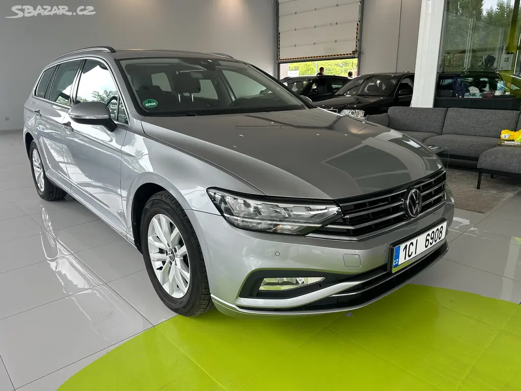 Volkswagen Passat, 2.0 DIESEL - fotka 5