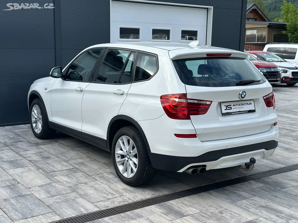 BMW X3 28i 245PS Advantage A/T 4x4 - fotka 6