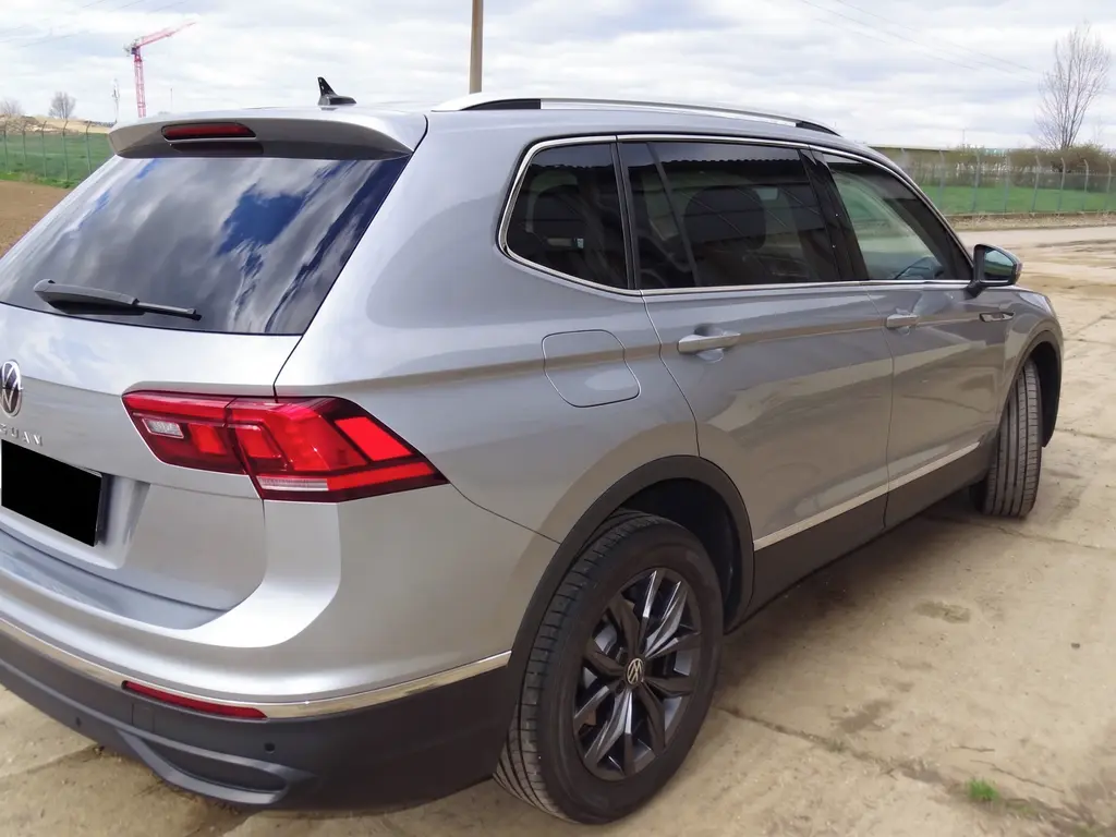 Volkswagen Tiguan Allspace,2023, 49.000km - fotka 3