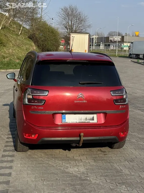 Citroën Grand C4 Picasso 2,0 - fotka 2