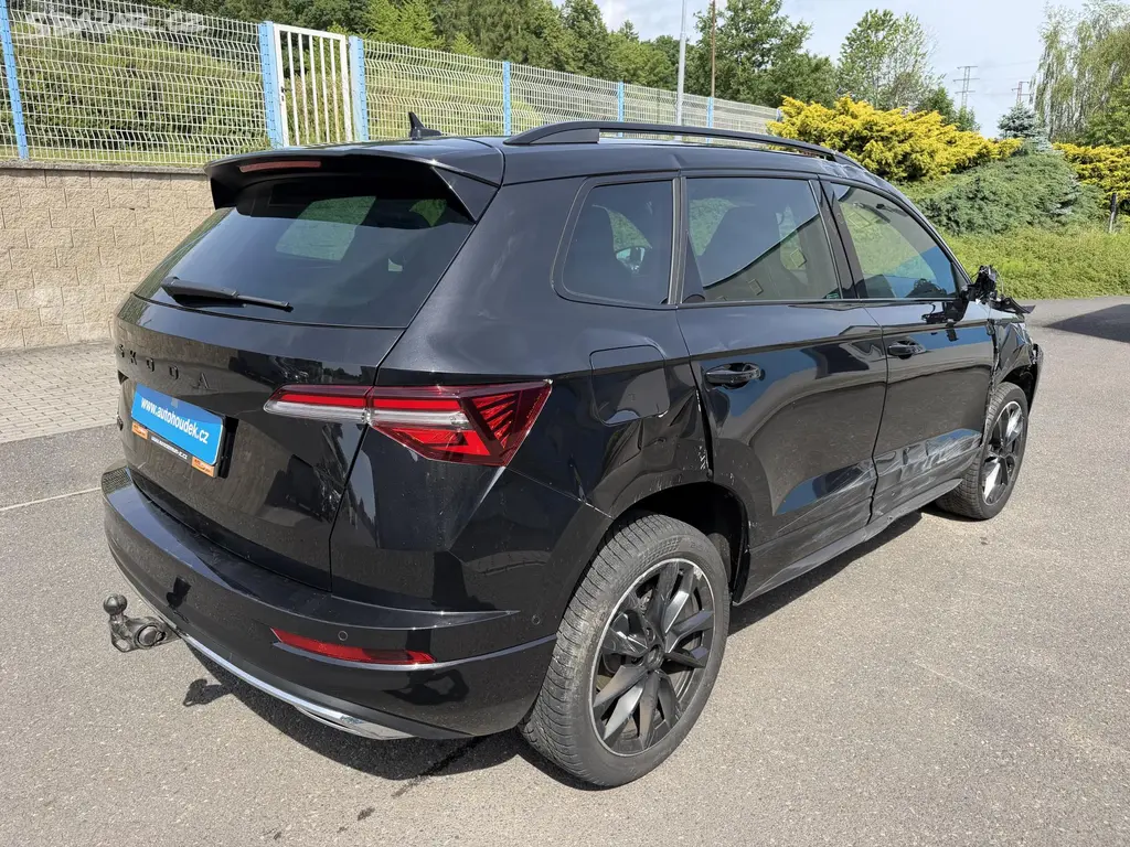 Škoda Karoq, SPORT LINE 1,5TSi navi závěs - fotka 6