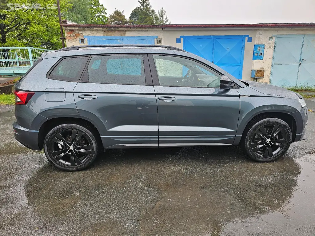 Škoda Karoq 2.0 TSI (140 kW / 190 koní) 4x4 DSG - fotka 4