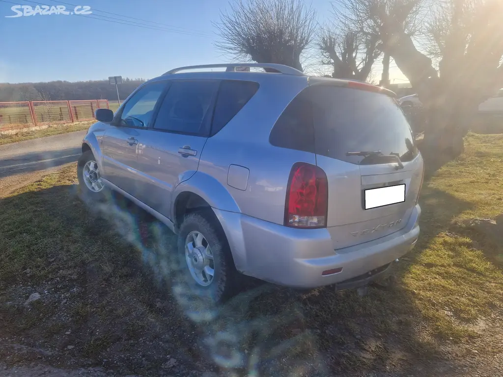 SsangYong Rexton I 2.7 XDi - 4x4 ZÁVĚS 3500kg - fotka 5