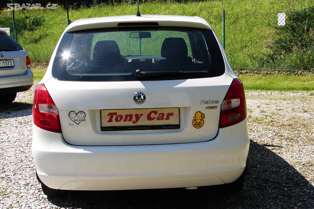 Škoda Fabia 1.6 TDi 75PS kom. + KOLA, KLIMA,STK,ČR - fotka 6