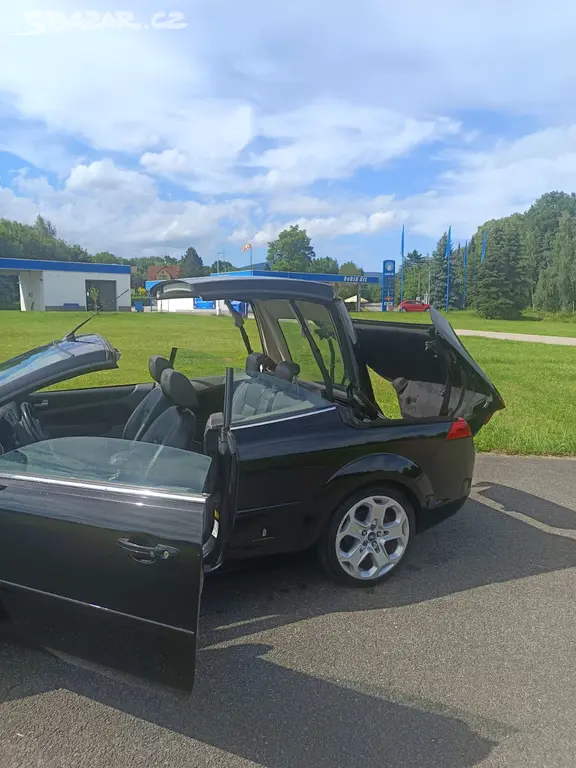 Ford Focus Cabriolet - fotka 4