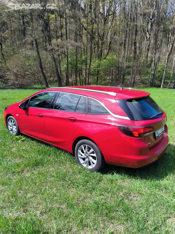 Opel Astra K Facelift, výbava Elegance STK 3/2028 - fotka 4