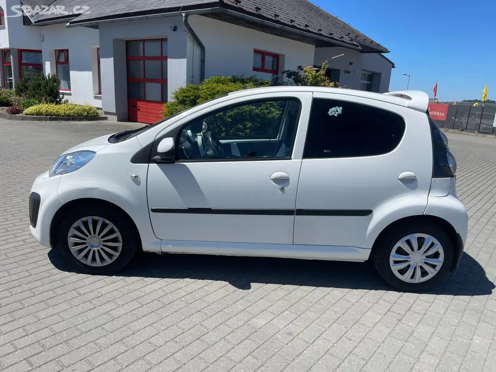 Citroën C1 1,0 i 50kw CZauto Klima ESP EURO5 2013 - fotka 2