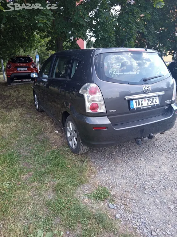 toyota corolla verso - fotka 3