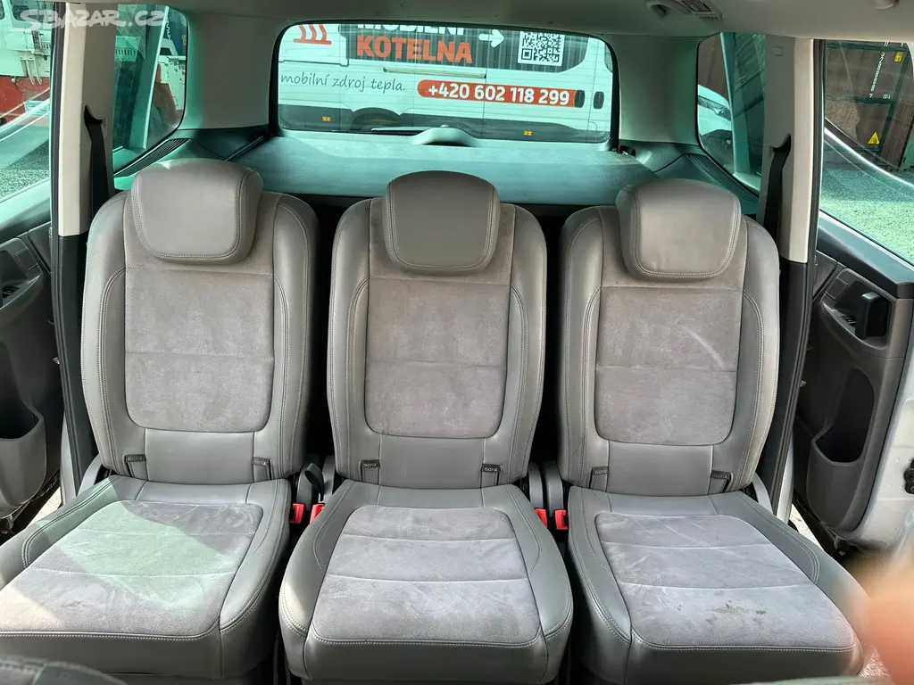 Volkswagen Sharan 2,0 TDi - fotka 6