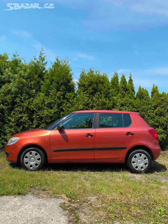 Škoda Fabia II 1.2i 51kw rok 2009 STK 05/2028 - fotka 6