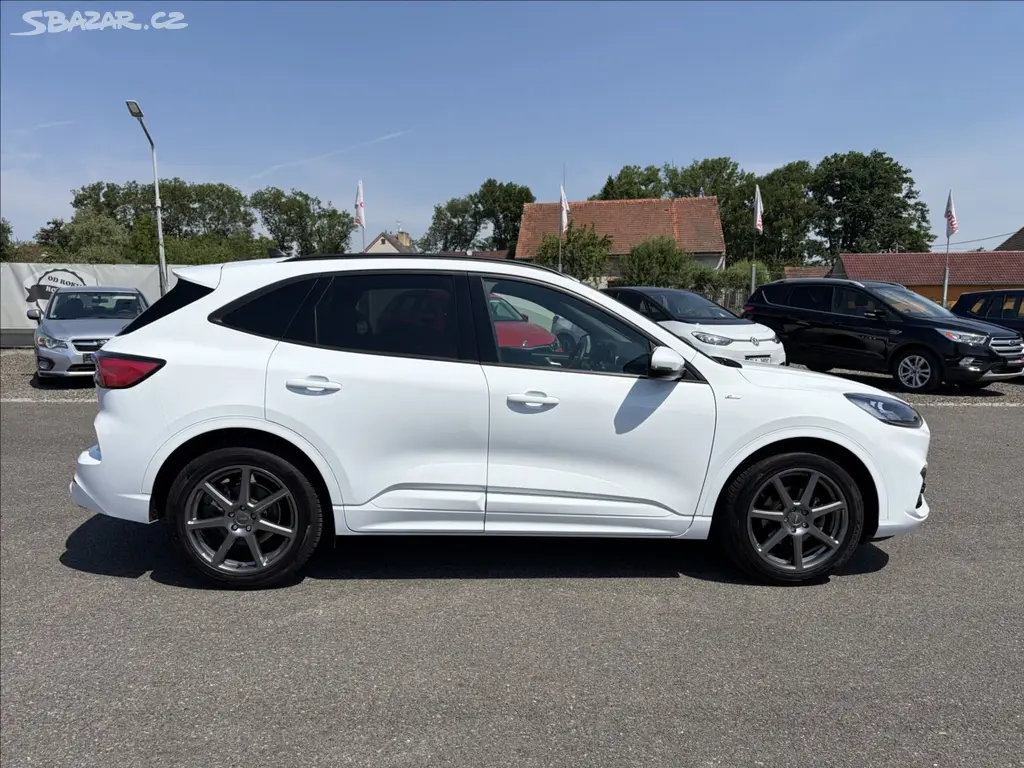 Ford Kuga, 2,5 FHEV, ST-Line, LED,Navi,B - fotka 3