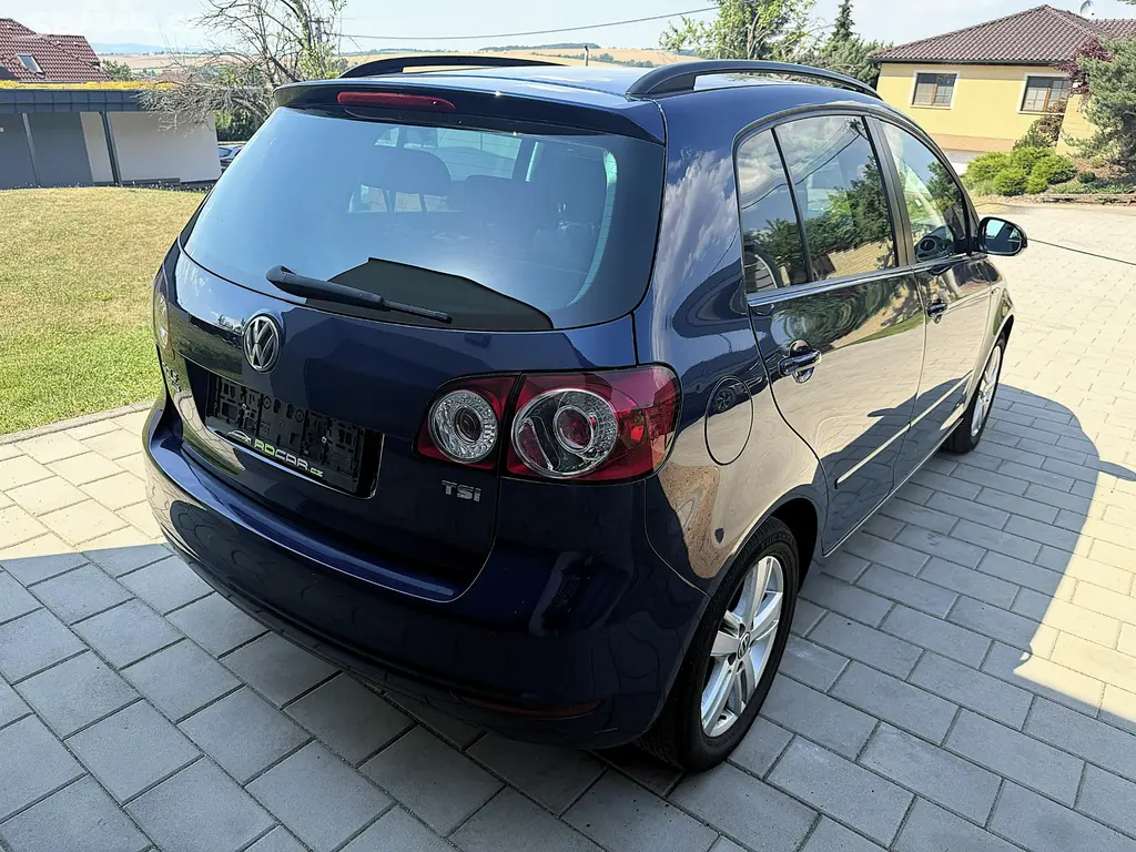 VW Golf Plus 1,2TSi 63kW Autoklima,Výhřev,Alu,Temp - fotka 5