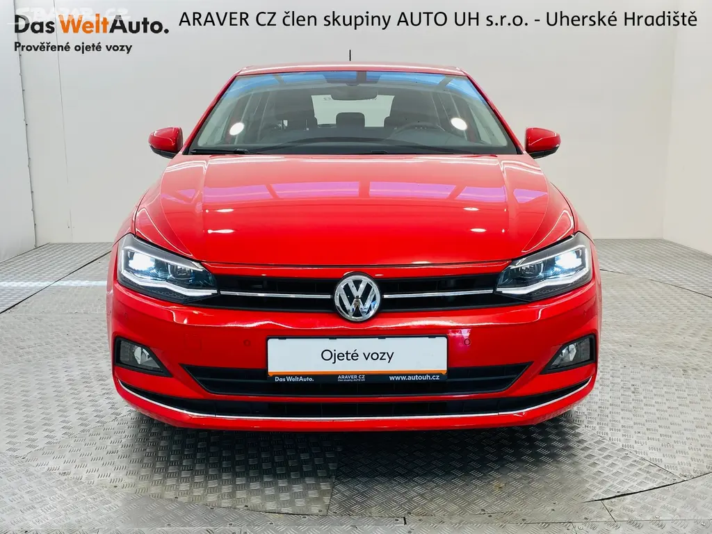 Volkswagen Polo, HIGHLINE 1,0TSI 85kW - fotka 4