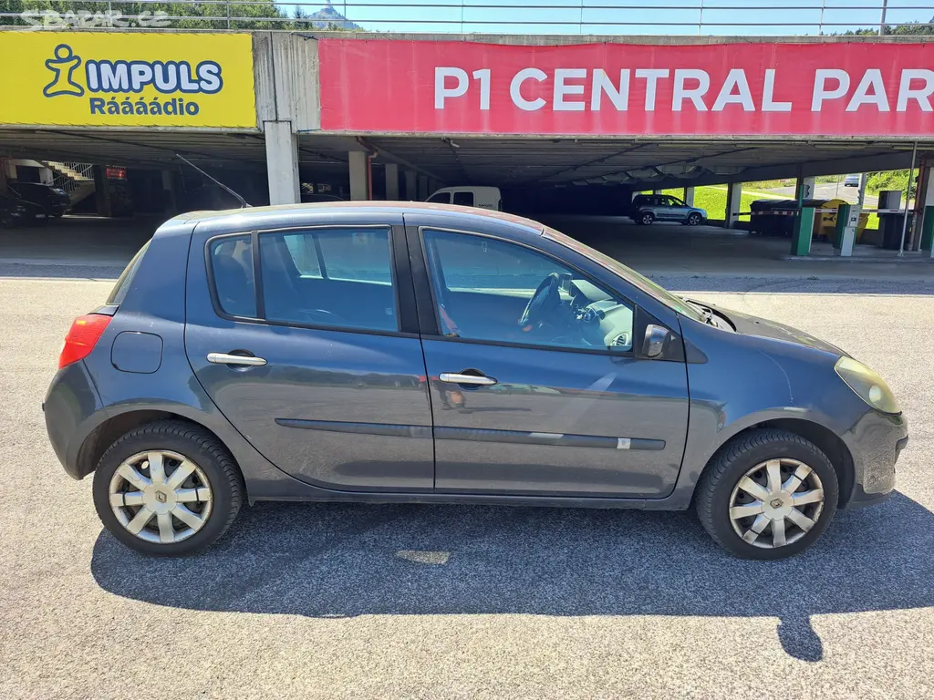 Renault Clio 3 - fotka 3