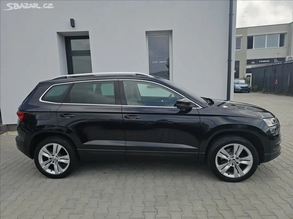 Škoda Karoq, 1,5 TSi 110 KW DSG STYLE+ KŮŽE - fotka 5