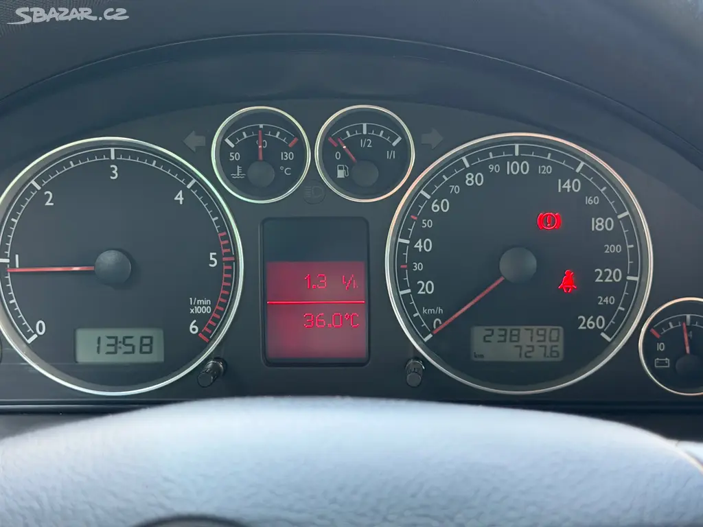 Seat Alhambra, 2.0TDi 103kw Původ ČR 7míst - fotka 2