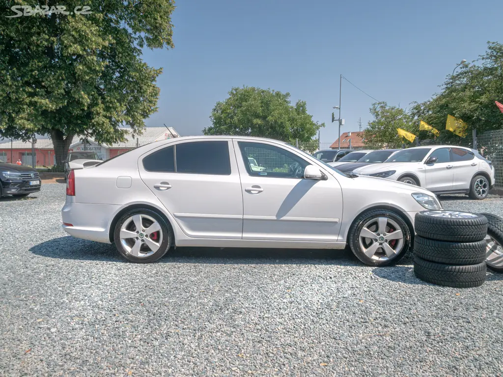 Škoda Octavia 12/10 2.0TSI RS 147KW SERVIS - fotka 5