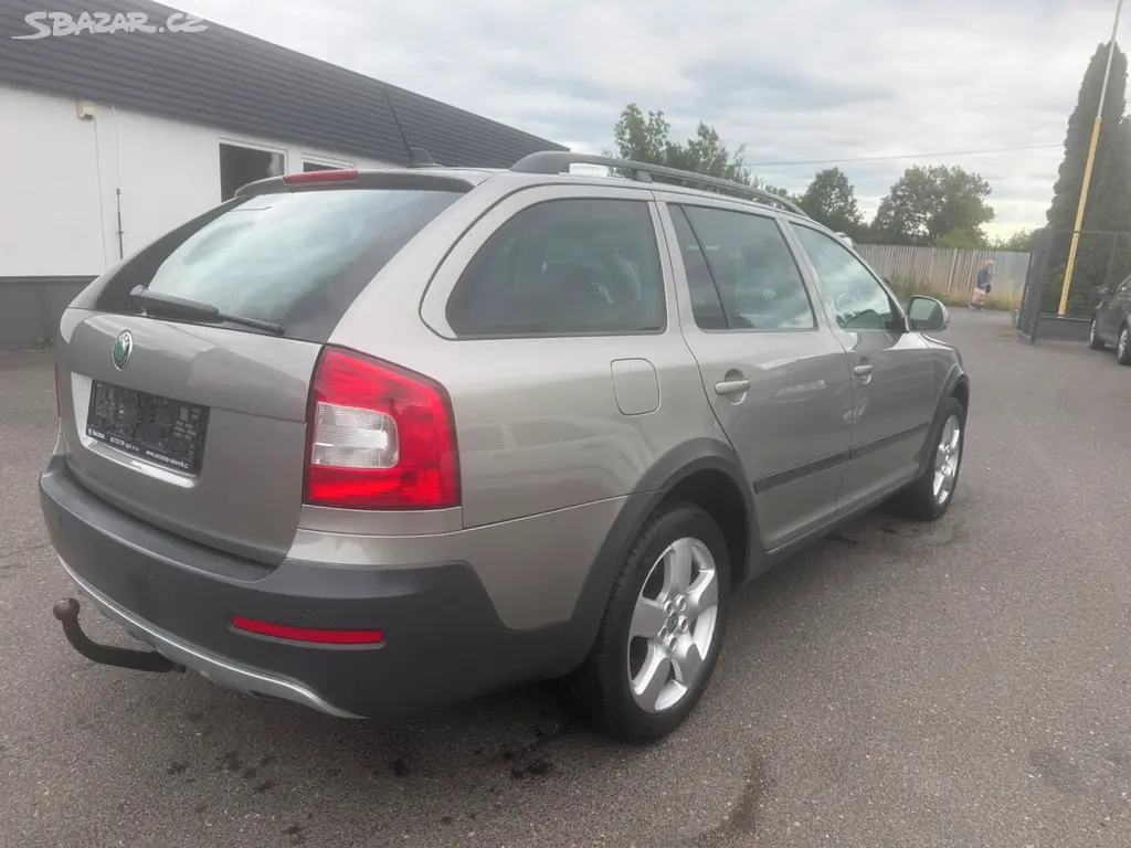 Škoda Octavia 2 SCOUT 1.8 TSI 118 KW,2012,SERVISKA - fotka 6