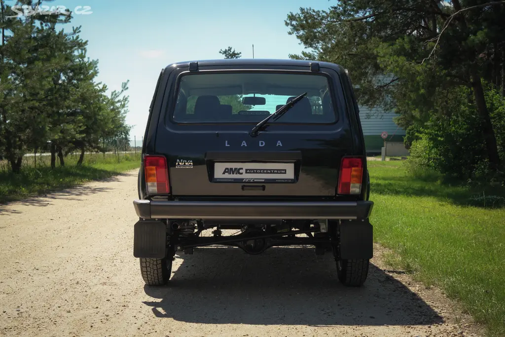 Lada Niva, tažné + nástřik v ceně !akce! - fotka 3