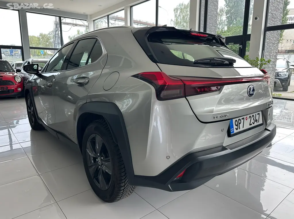 Lexus UX 250h, UX250H HYBRID - fotka 6