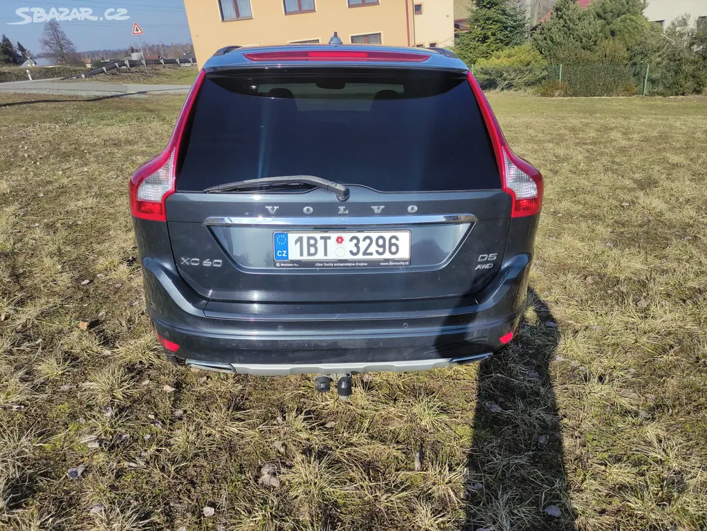 Volvo XC60 D5 162kw AWD - fotka 5
