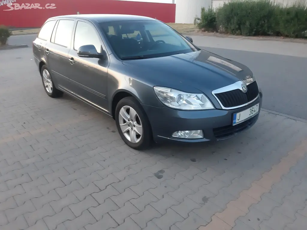 Škoda Octavia Combi 2.0 TDI 103 kw, nová STK pěkná - fotka 4