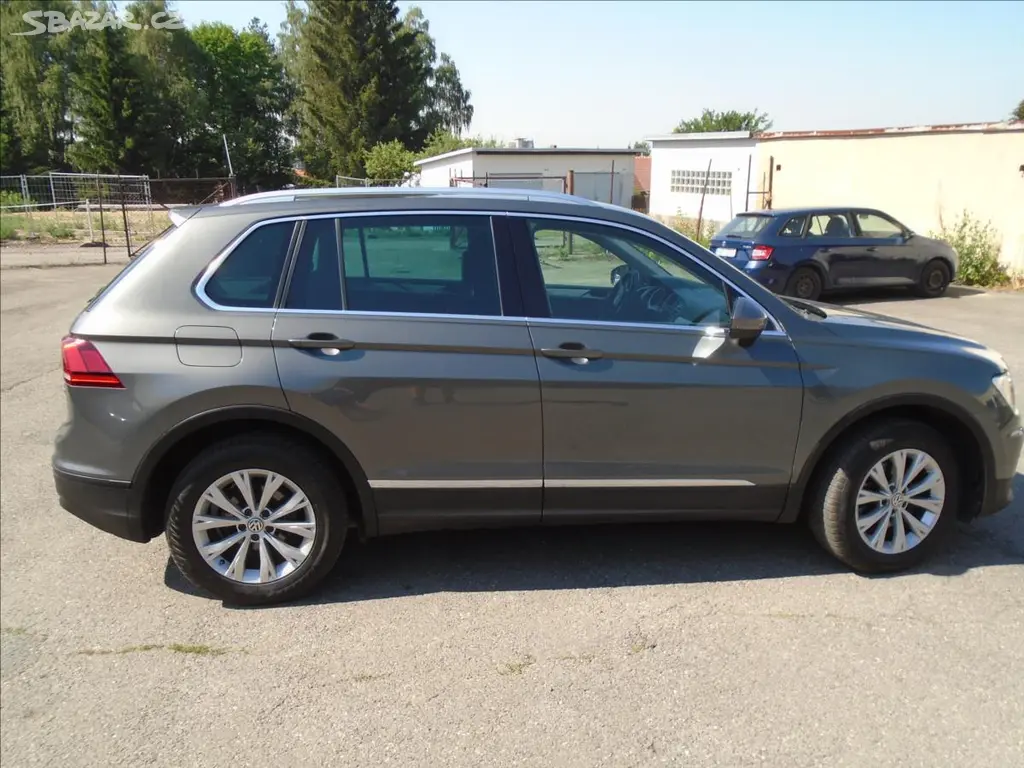 Volkswagen Tiguan, 2,0 4X4 110KW - fotka 5