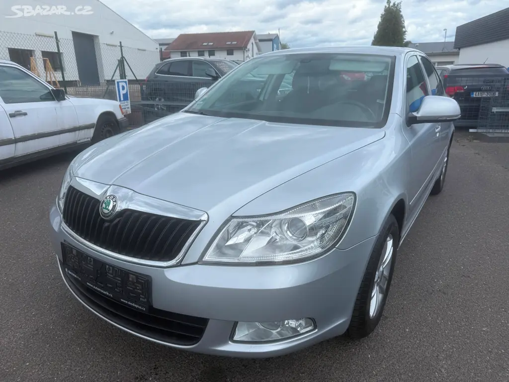 Škoda Octavia 2 facelift 1.2 TSI 77 KW DSG, 2011 - fotka 2