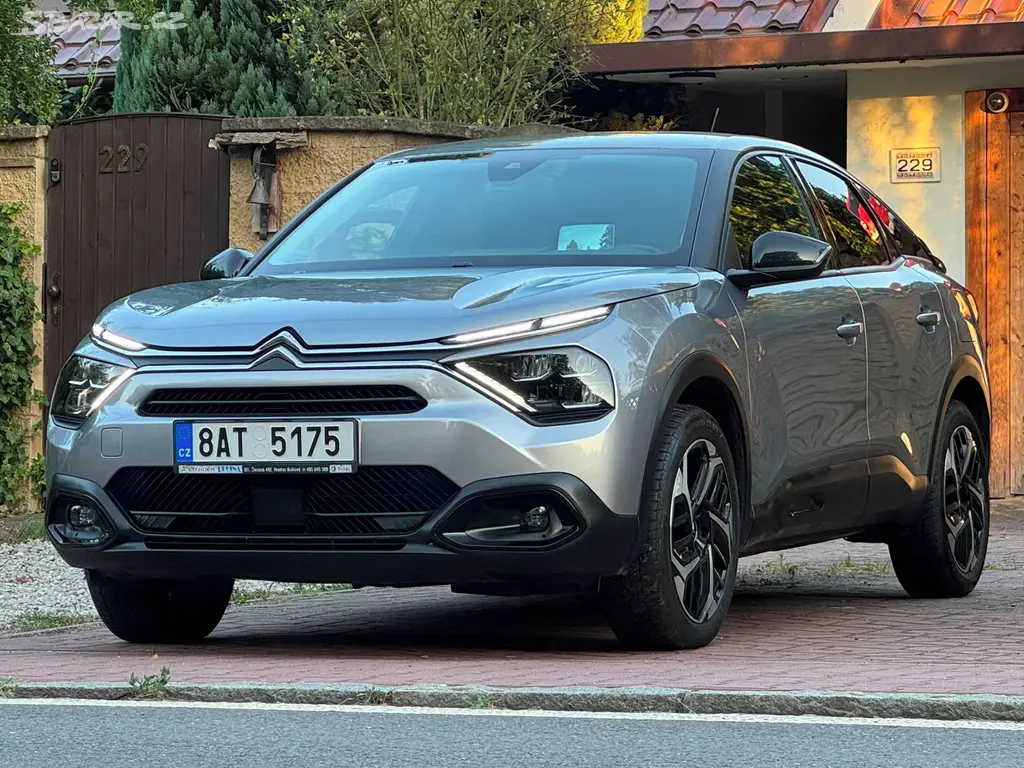 Citroën C4 1.2i 130 S&s 1.MAJITEL ČR DPH - fotka 3