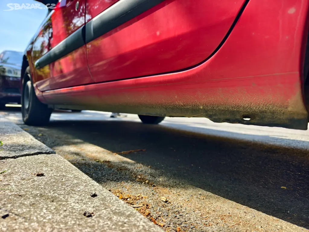 Renault clio na doježdění nebo opravu - fotka 3