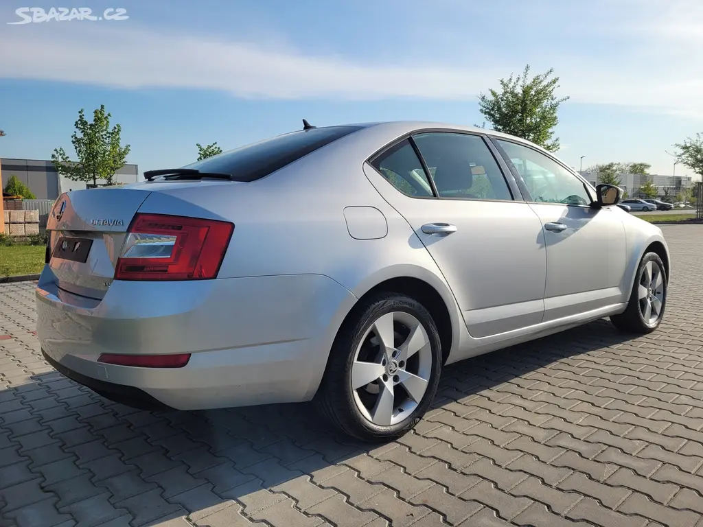 ŠKODA Octavia 3 - fotka 4