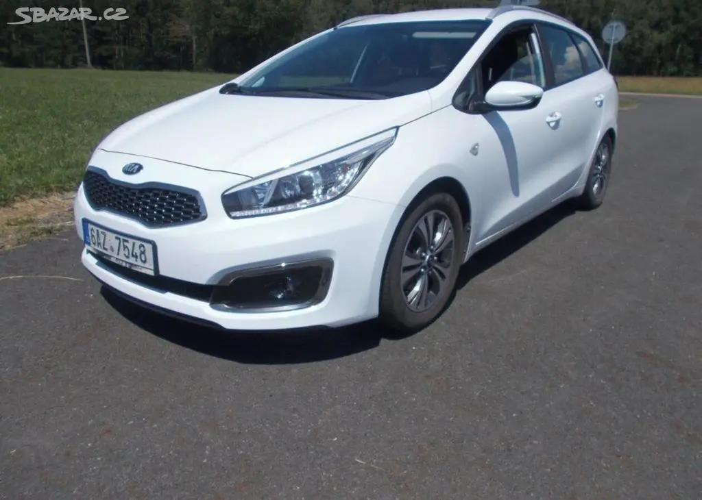 Kia Cee´d 1,6 CRDi koup v ČR 2 majitel nafta
