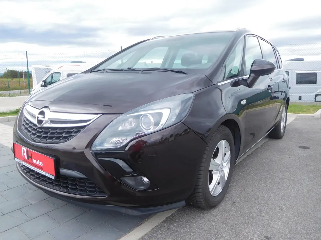 Opel Zafira Tourer 2.0CDTi,96kW, Aut.Klima, 7.Míst