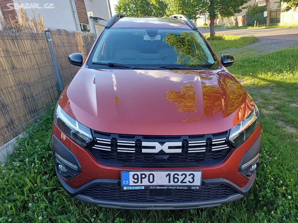 Dacia Jogger Extreme, 1.0 TCE LPG, 7 míst - fotka 2